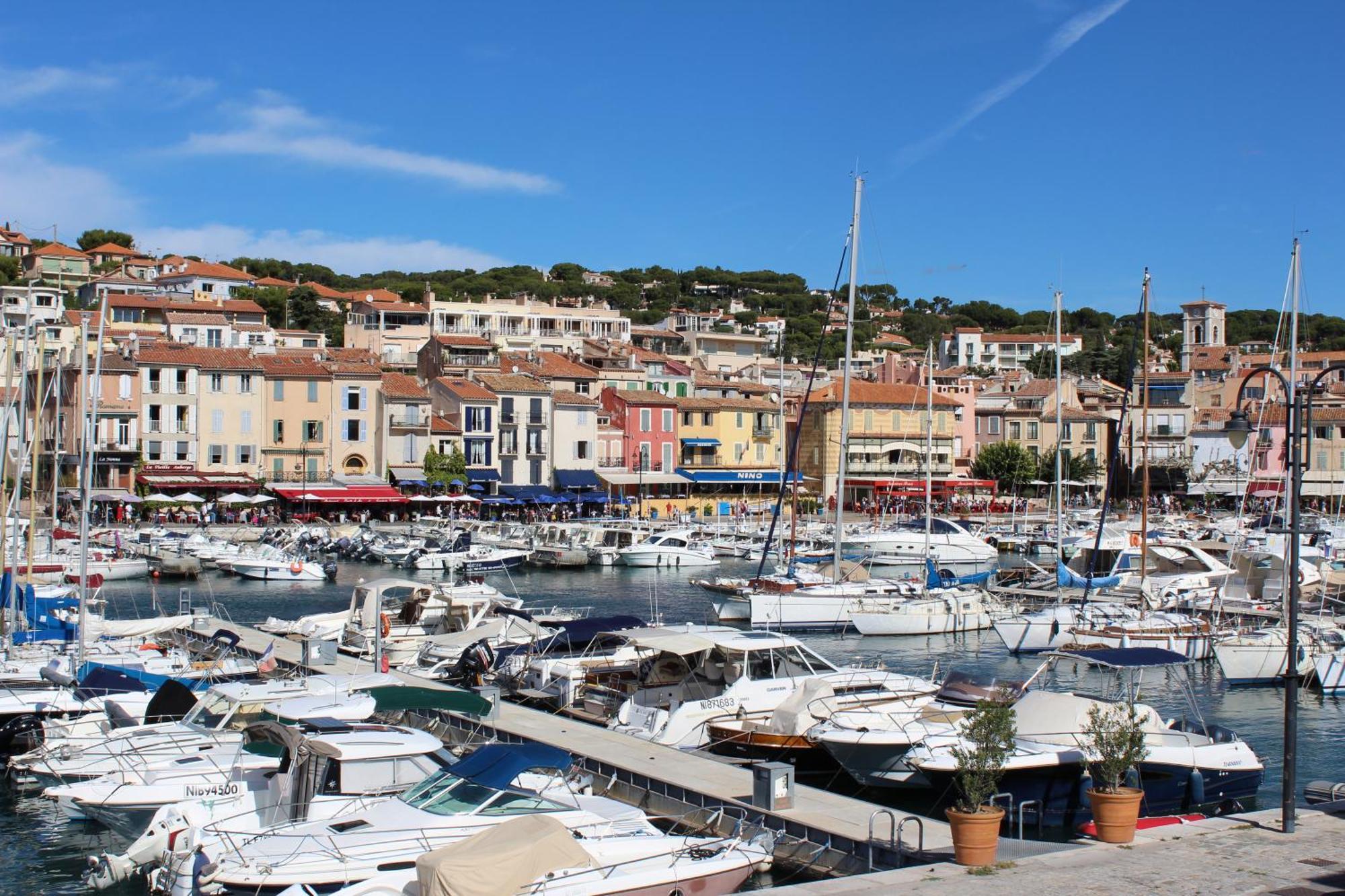 Les Terrasses De Cassis Apartment Luaran gambar
